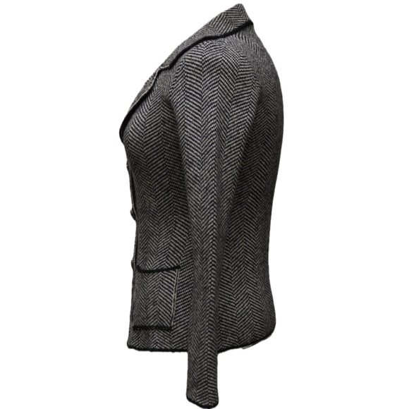 SusyMix Italy Wool Blend Herringbone Fitted Jacket. Stretchy. Warm. - Picture 10 of 11